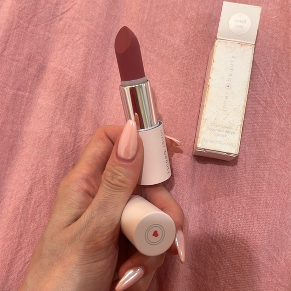 NEW Inner Beauty Coco Creme Lipstick in Sweet Pea - Picture 6 of 7